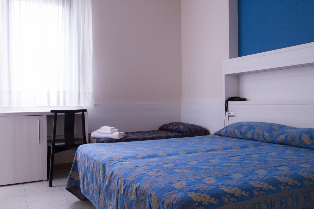 Hotel Duca Degli Abruzzi Montesilvano Exterior photo